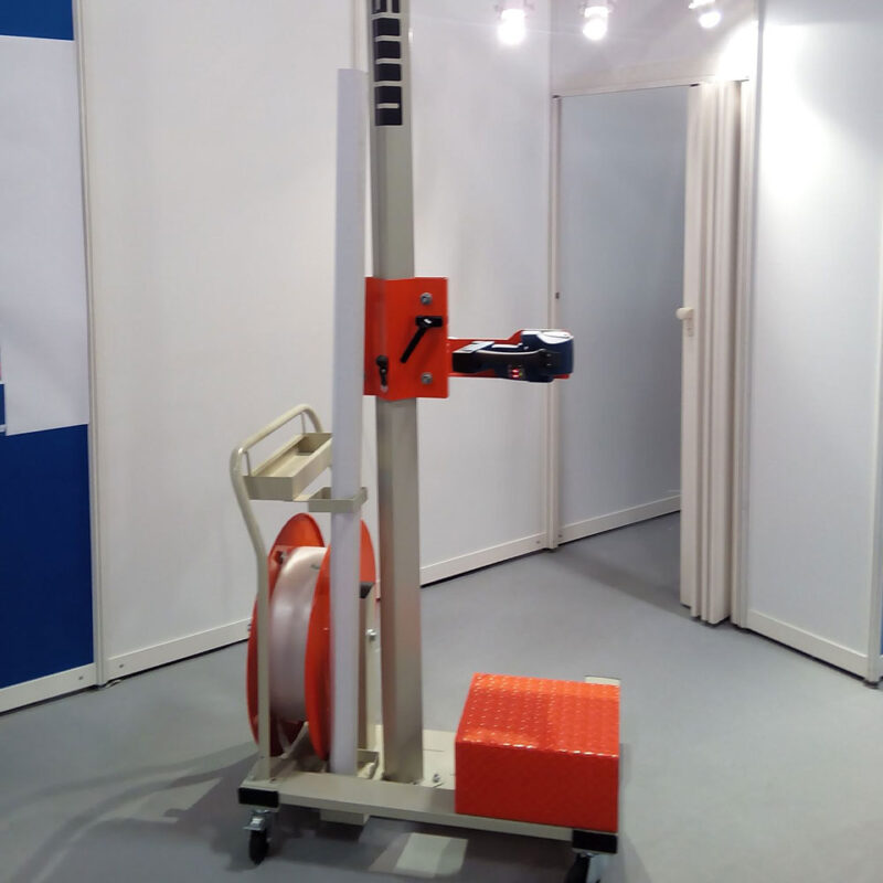 OMS600 Semi- automatic strapping machines pallets | Παντελίδης